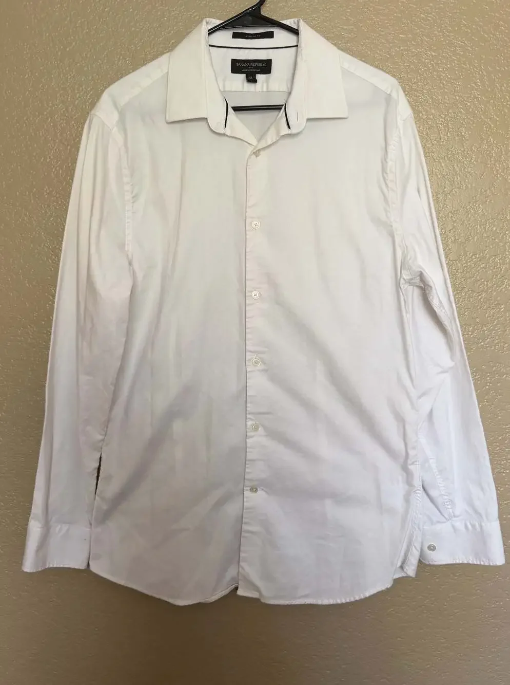 Banana Republic Men's White Wrinkle Resistant Athletic Fit Button-Down Dress Shi